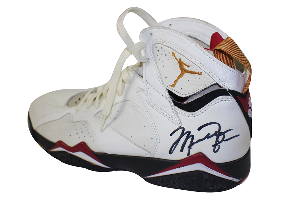 Air Jordan 7 Game Worn Autographed Pair 02