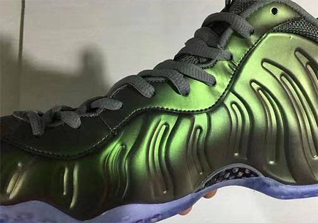 Nike Air Foamposite Shine Wmns Shine Dark Stucco 1