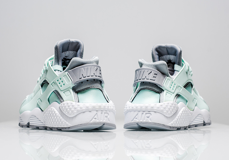 Nike Air Huarache Igloo Wolf Grey Womens 03