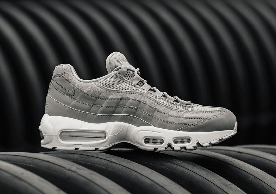 Nike Air Max 95 "Cobblestone Grey"