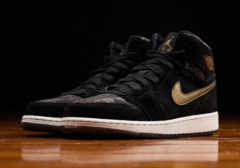 The Air Jordan 1 "Heiress Camo" Is Now Available