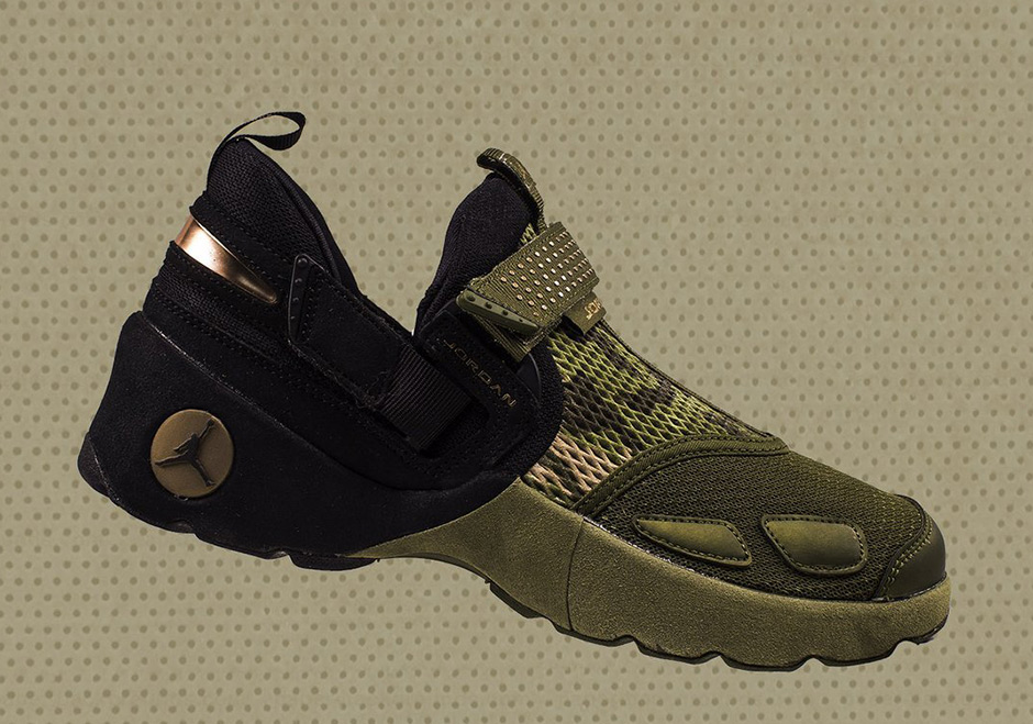 Jordan Trunner Lx Premium Camo Available 01