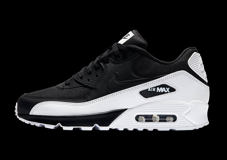 Nike Air Max 90 Black White 537384 082 2