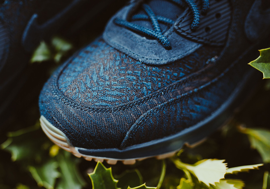 Nike Air Max 90 Premium Obsidian Gum 3