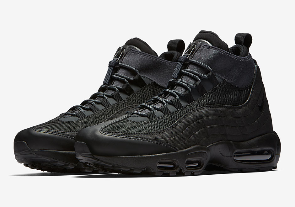 The Nike Air Max 95 Sneakerboot Returns This Winter