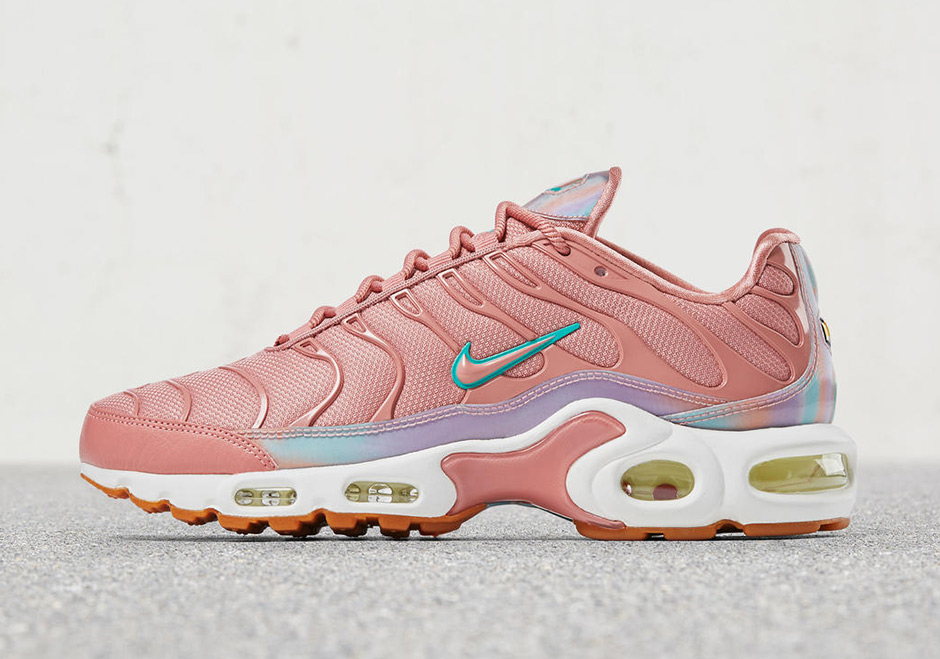 Nike Air Max Plus Europe Exclusive August 2017 04