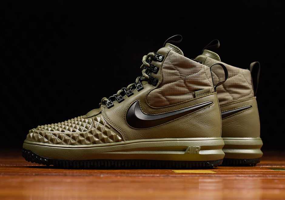 Nike Lunar Force 1 Duckboot 17 Available Now 06