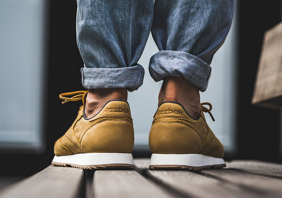 Reebok Classic Leather Ripple W Golden Wheat 3