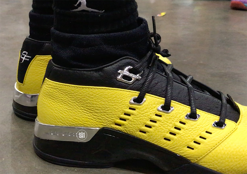 Jordan 17 Low Lightning Solefly 1