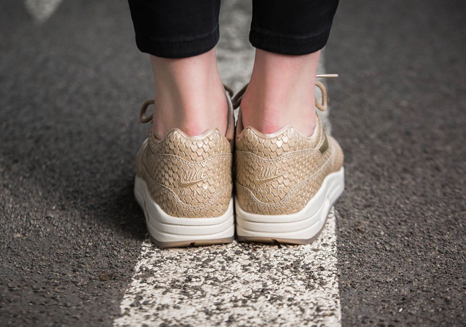 Nike Wmns Air Max 1 Premium Beige 454746 900 3