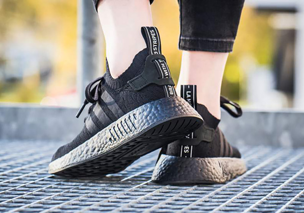 Adidas Nmd R2 Pk W Black By9525 1