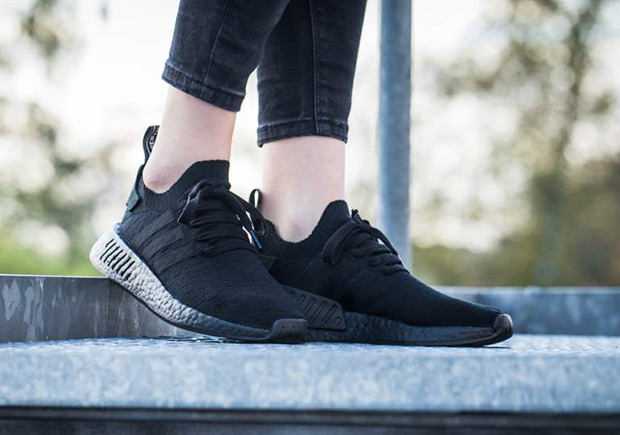 Adidas Nmd R2 Pk W Black By9525 2