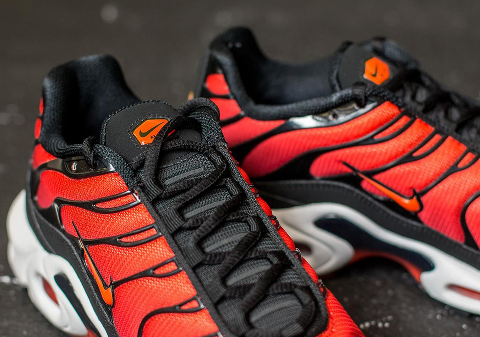 Air Max Plus Red Orange 2