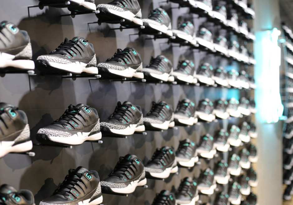 Atmos Nike Zoom Vapor Tour Aj3 In Store Display 3