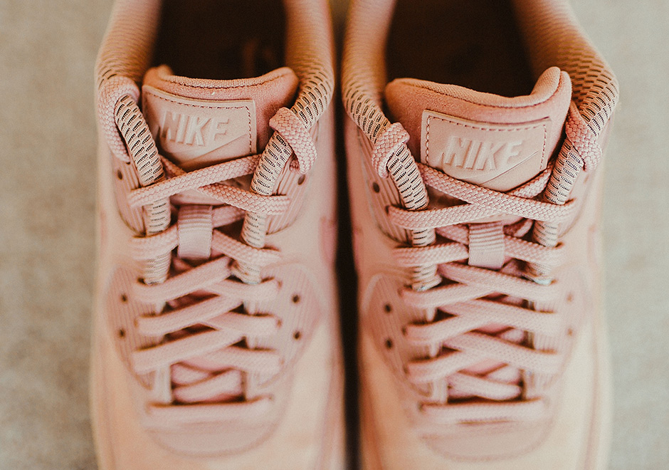 Nike Air Max 90 Particle Pink Gum 4