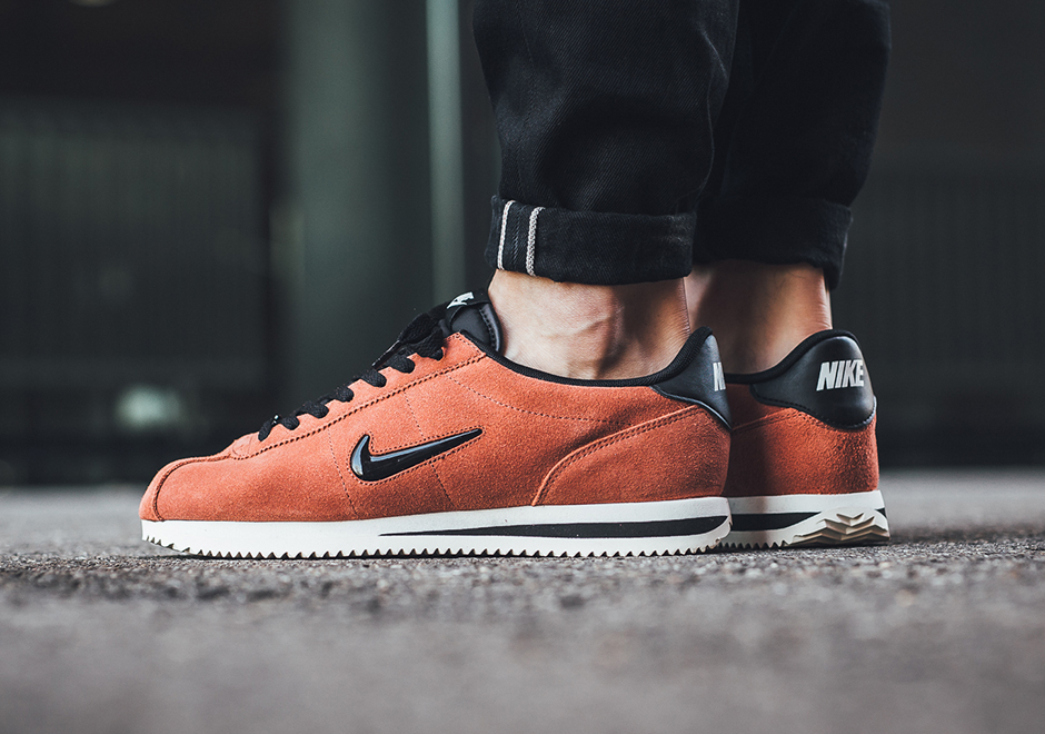 Nike Cortez Jewel 833238 200 2