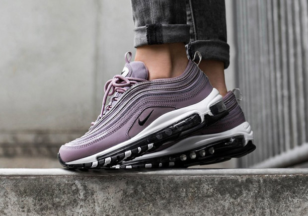 Nike Wmns Air Max 97 Prm Taupe Grey Black Light Bone 917646 200 1