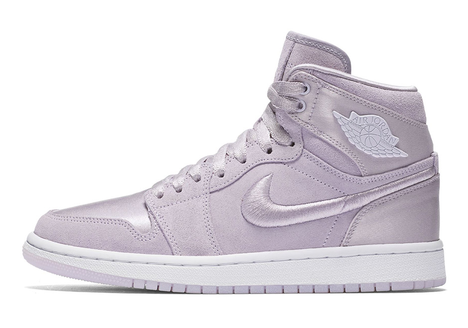 Air Jordan 1 Retro Summer Of High Barely Grape 2