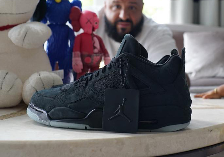 Jordan 4 Kaws Black Black Friday Release