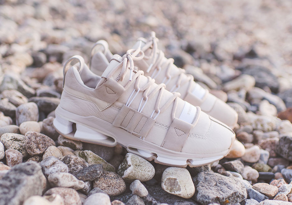 Kith Adidas Twinstrike