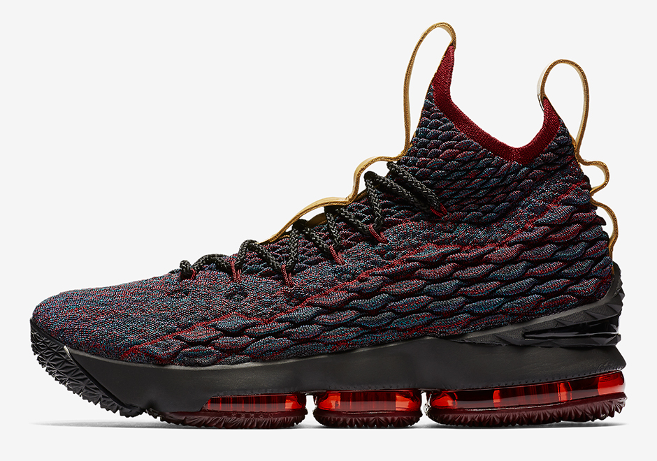 Nike Lebron 15 New Heights 897648 300 1