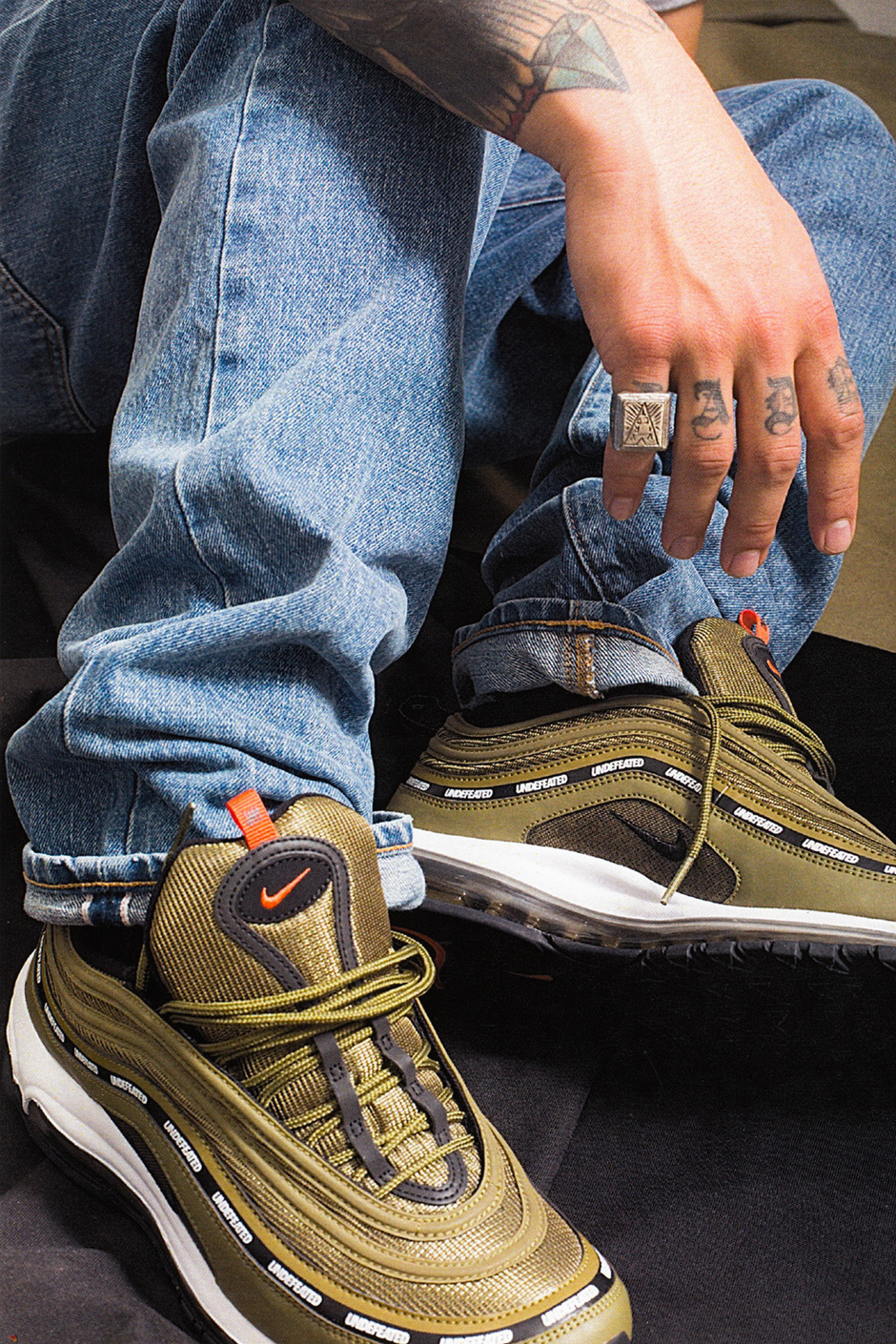 Undefeated Nike Air Max 97 Olive Complex Con 1