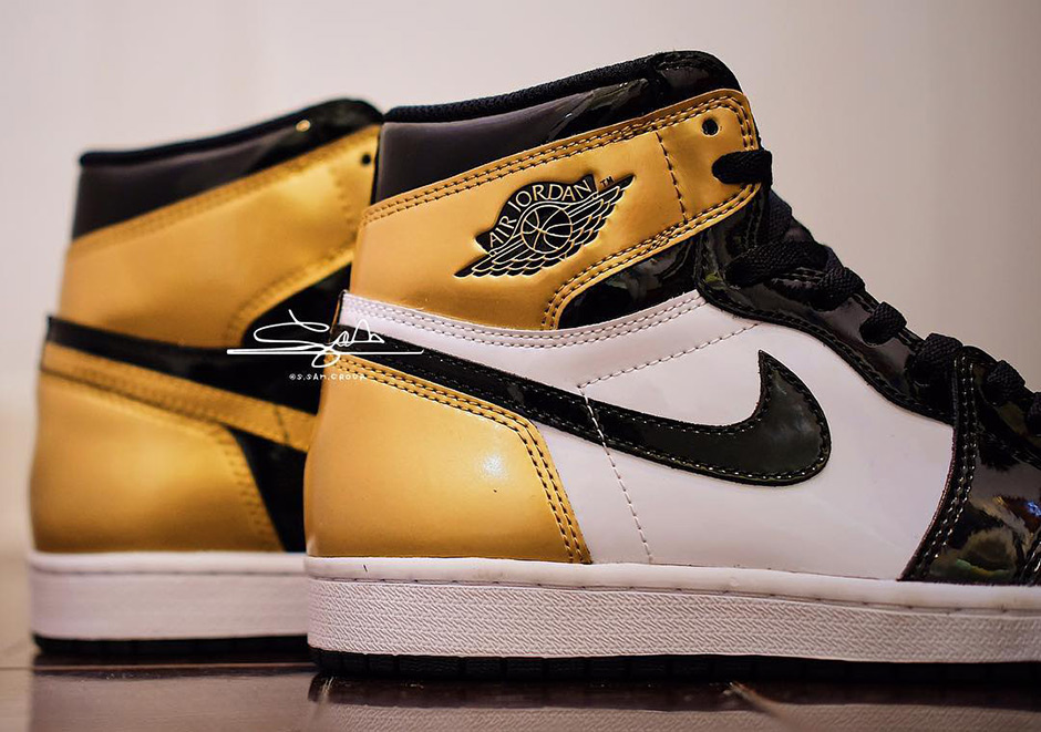 Air Jordan 1 Black Gold January 2018 7