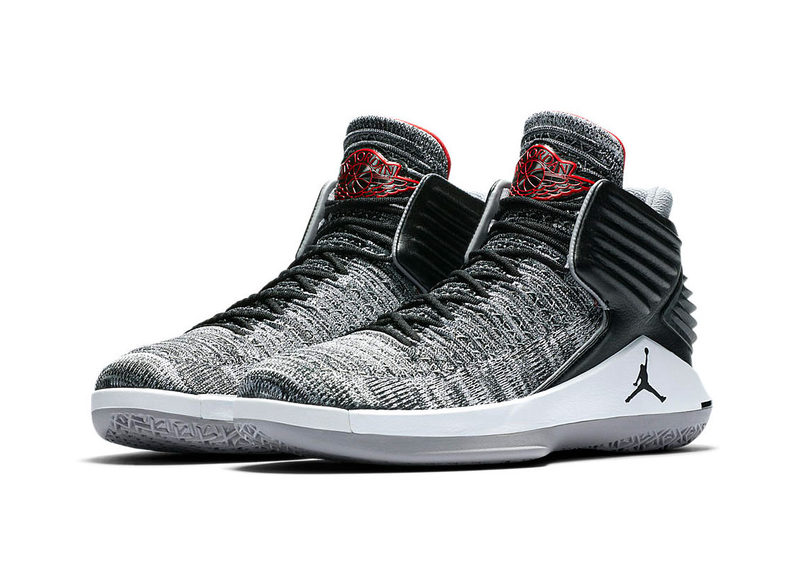 Air Jordan 32 "Black Cement" Celebrates Michael's First MVP Award