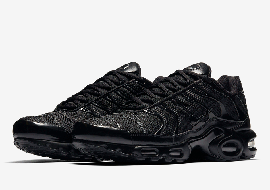 Nike Kicks Off 20th Anniversary Of Air Max Plus With Triple Black And Triple White