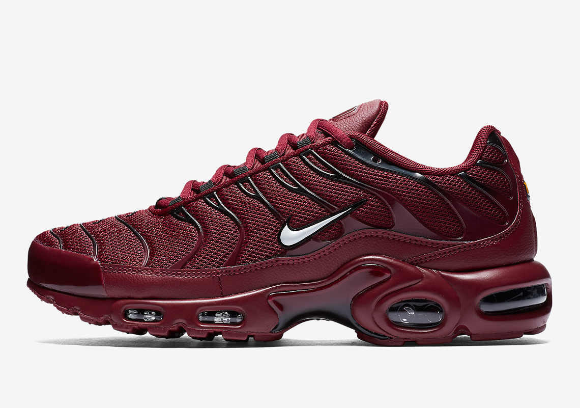 Nike Air Max Plus Team Red Coming Soon 2