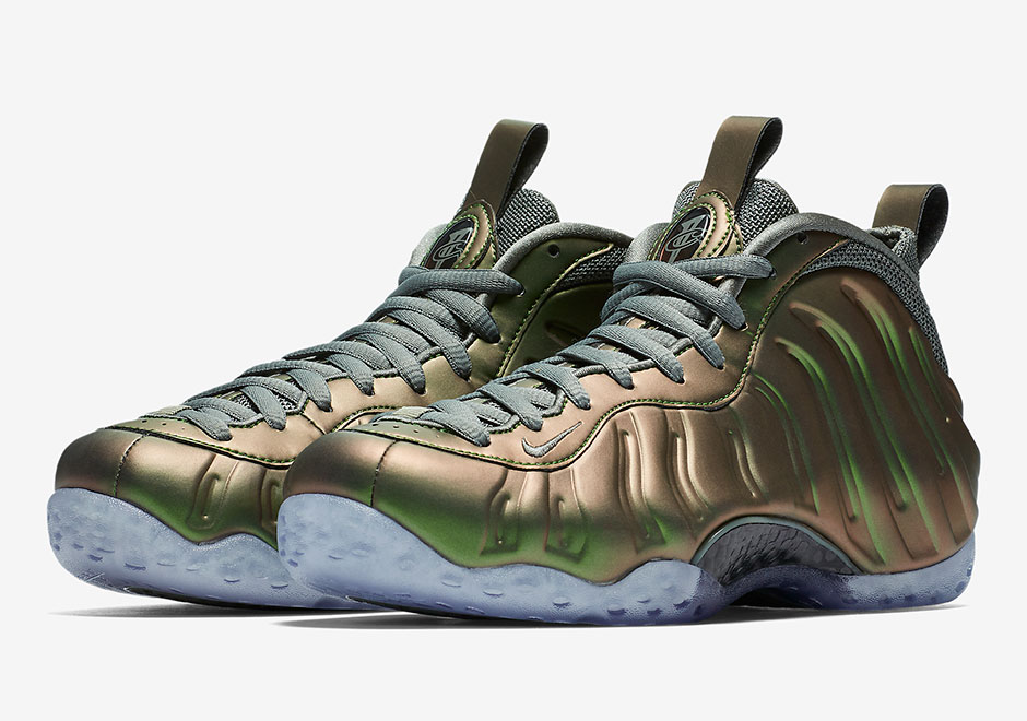 The First-Ever Women's Exclusive Nike Air Foamposite One Releases Next Week