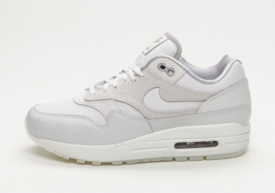 Nike Wmns Air Max 1 Prm 454746 017 1