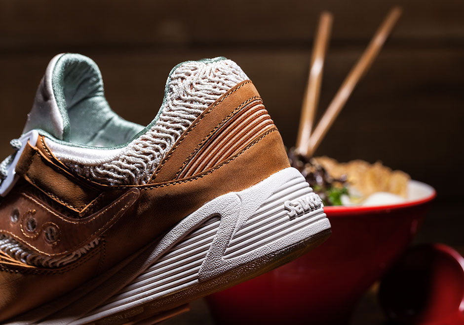 Saucony Grid 8500 Ramen 5