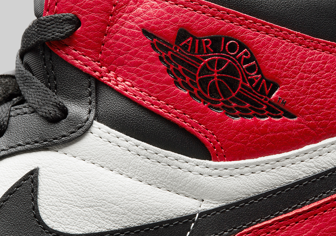 Air Jordan 1 Bred Toe 555088 610 Detailed Look 2