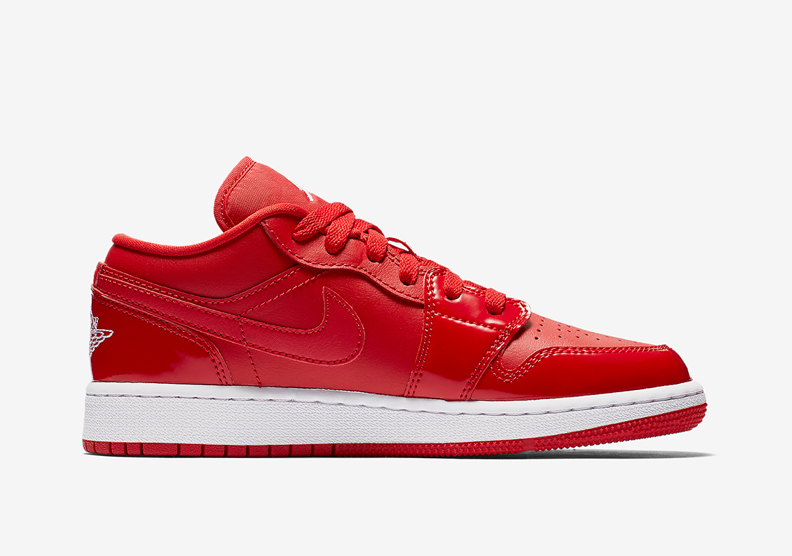 Air Jordan 1 Low Win Like 96 Kids 553560 032 Coming Soon 5