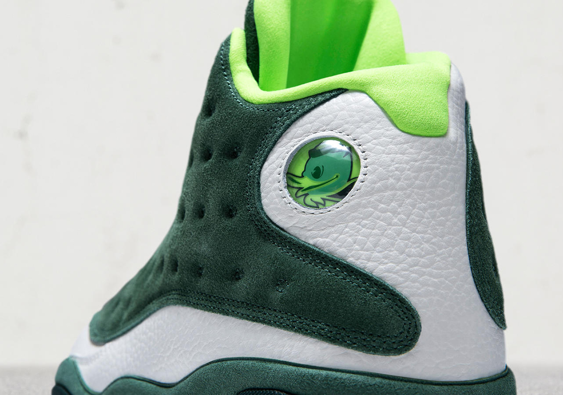 Air Jordan 13 Oregona Football F F Pe 3