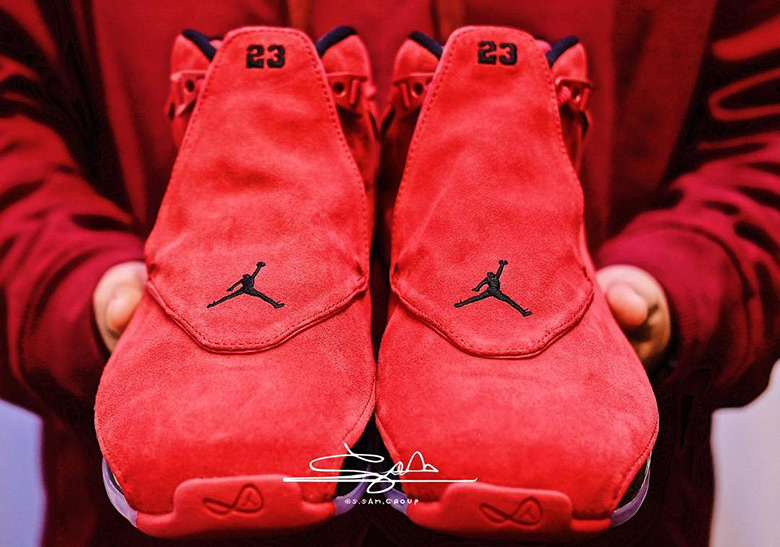 A Detailed Look At The Air Jordan 18 "Raging Bull"