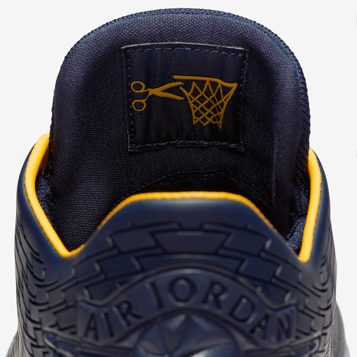 Air Jordan 32 Low Michigan Ah3347 405 Release Info 2