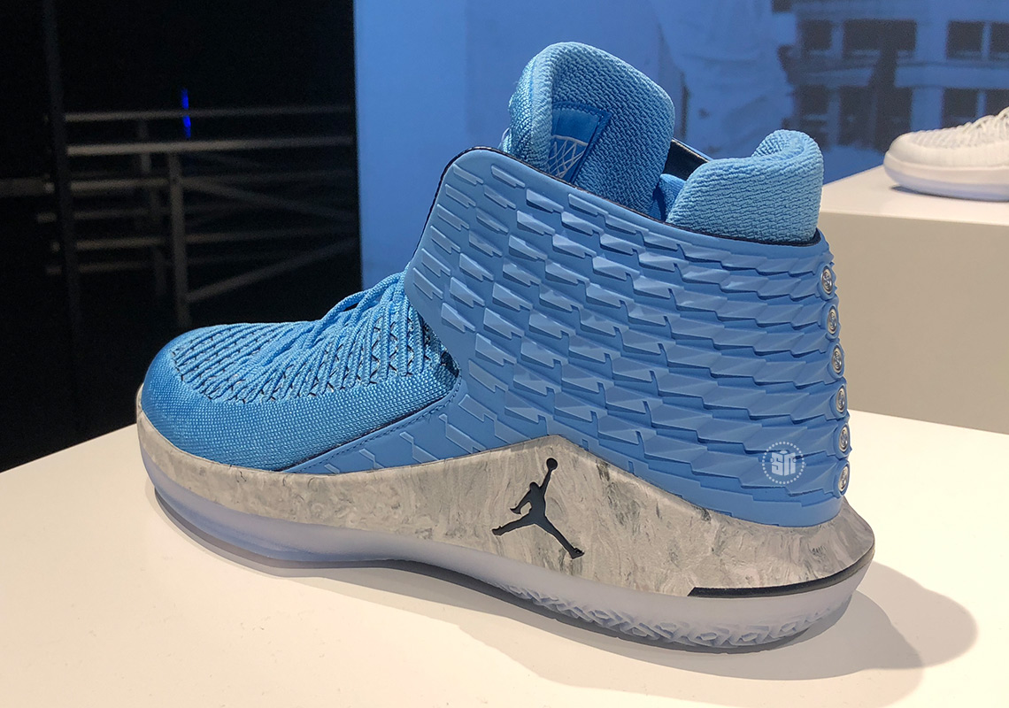 Air Jordan 32 "UNC" Honors The Tar Heels' Six National Championships