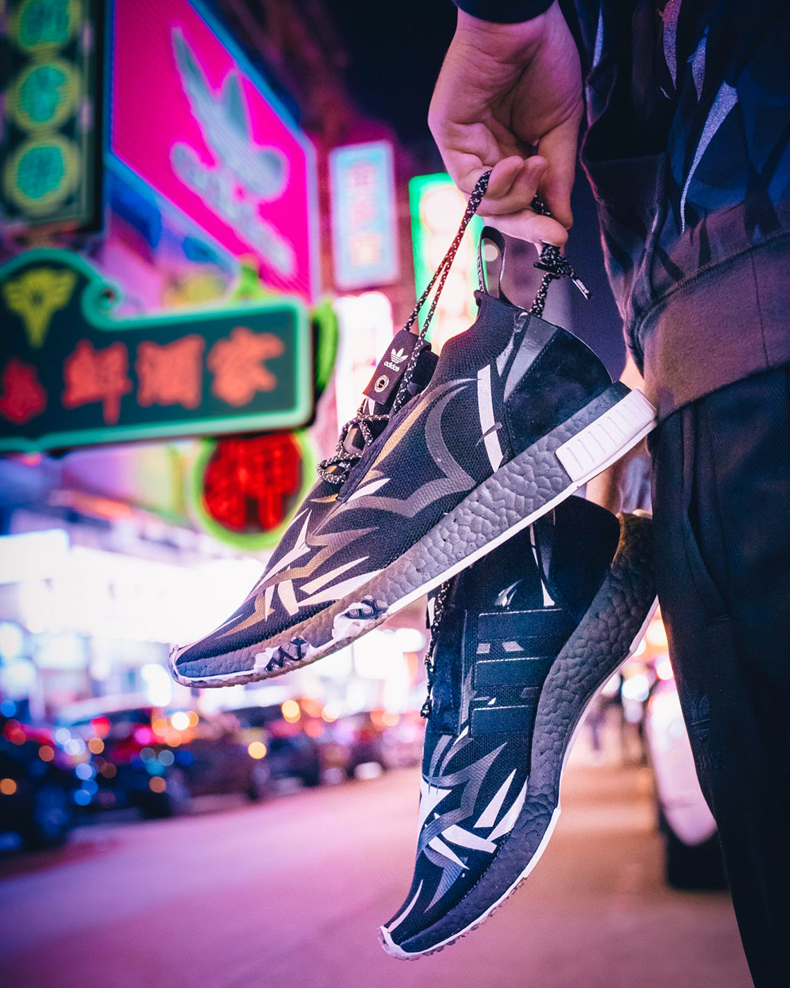 Juice Hk Adidas Nmd Racer Alienegra 1