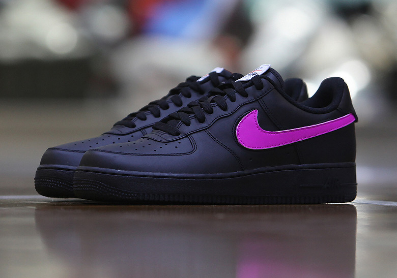 Nike Air Force 1 Low Black Interchangeable Swoosh 6