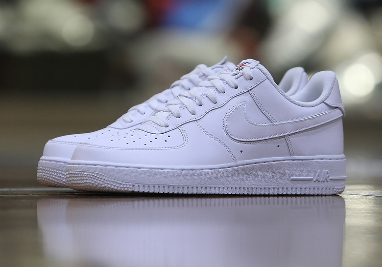 Nike Air Force 1 Low White Interchangeable Swoosh 2