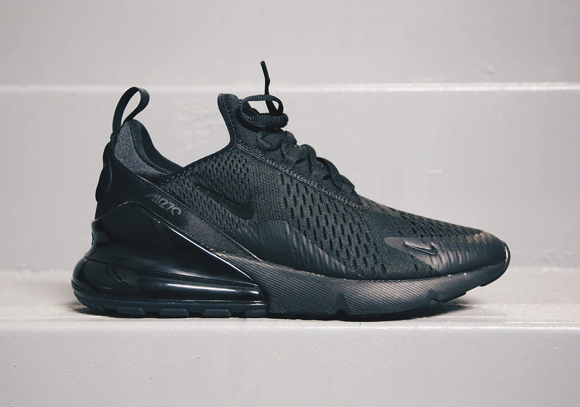 Nike Air Max 270 Triple Black 13