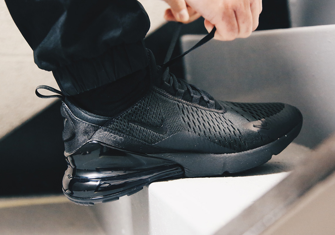 Nike Air Max 270 Triple Black 4