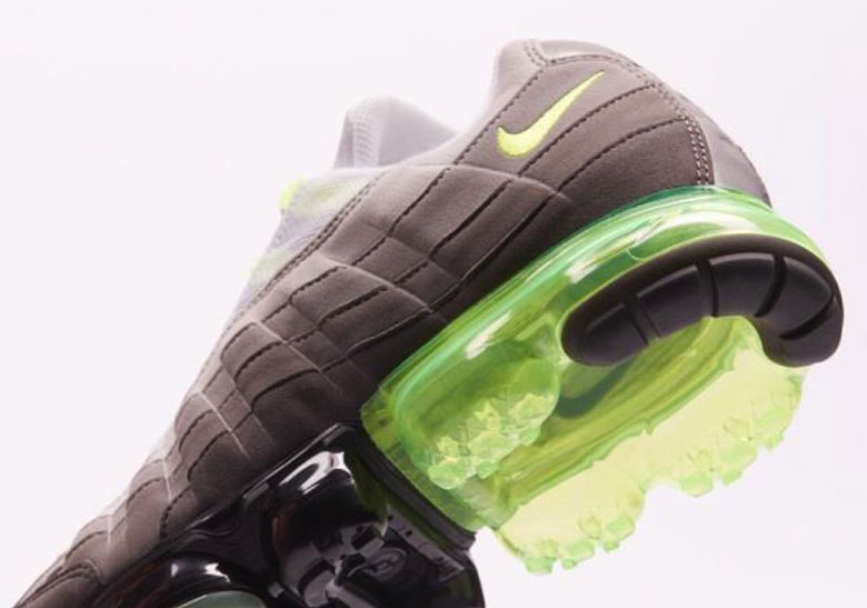 Nike To Release Air Vapormax 95 "Neon" In 2018