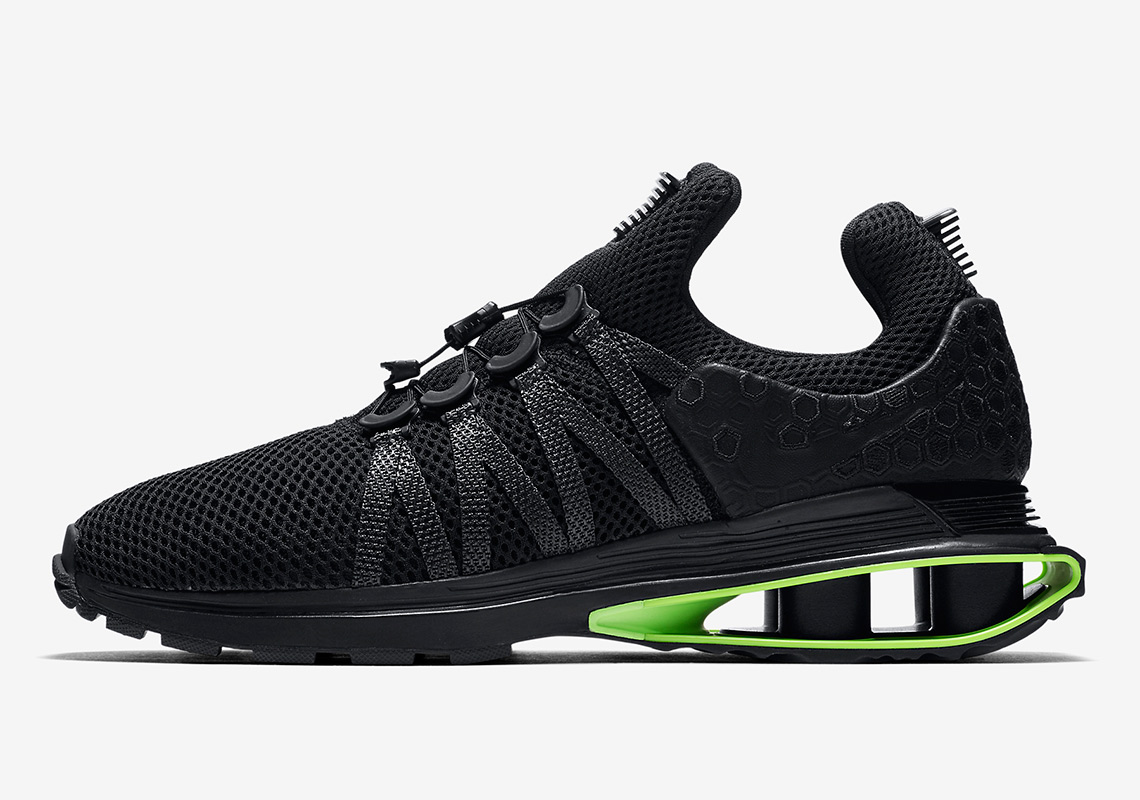 Nike Shox Gravity Black Green Strike Ar1470 003 2