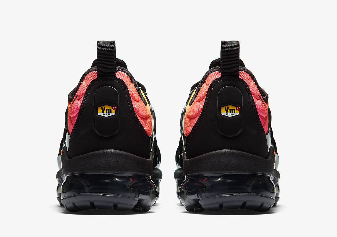 Nike Vapromax Plus Tropical Sunset Ao4550 002 Release Info 6