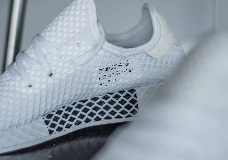 Adidas Deerupt Triple White 2