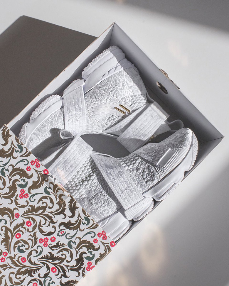 Kith Nike Lebron 15 White La