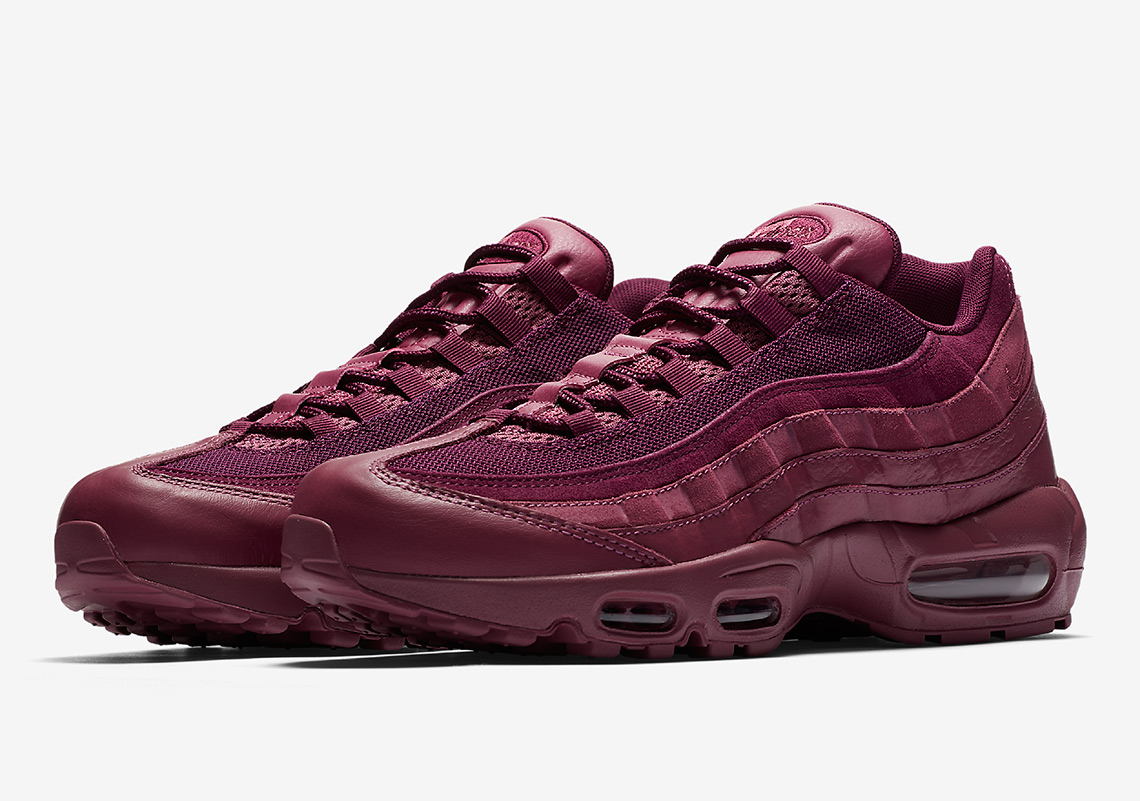 Nike's Air Max 95 Gets The "Vintage Wine" Treatment